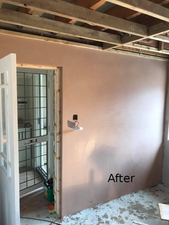 The same plasterboard wall after skimming by our Maidstone plasterers, finished smooth